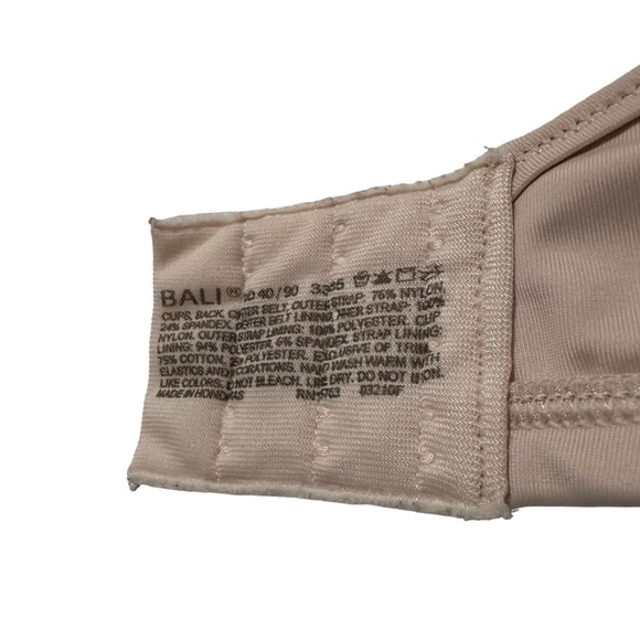 Bali Passion For Comfort Minimizer Underwire Bra, Style 3365, size 40DD - Picture 6 of 6